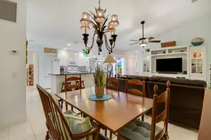 10301 Chapman Oak Ct, Palm Beach Gardens, FL 33410 - Photo 13