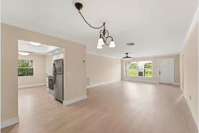 22267 SW 57th Avenue, Boca Raton, FL 33428 - Photo 5