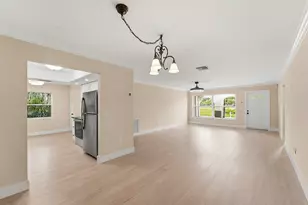 22267 SW 57th Ave, Boca Raton, FL 33428 - Photo 5