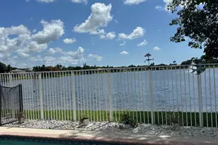 5220 NW 53rd Ave, Coconut Creek, FL 33073 - Photo 3