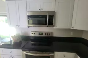 242 SE 24th Ave, Boynton Beach, FL 33435 - Photo 9