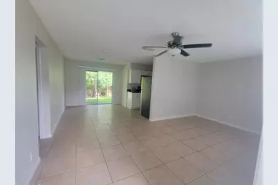 242 SE 24th Avenue, Boynton Beach, FL 33435 - Photo 3