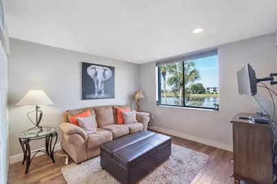 4832 Esedra Court #206, Lake Worth, FL 33467 - Photo 9