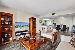 5570 NW 44th St, Lauderhill, FL 33319 - Photo 15