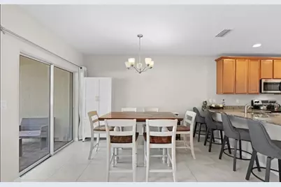 3725 Crofton Court, Fort Myers, FL 33916 - Photo 11