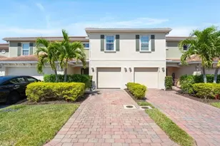 3725 Crofton Court, Fort Myers, FL 33916 - Photo 1