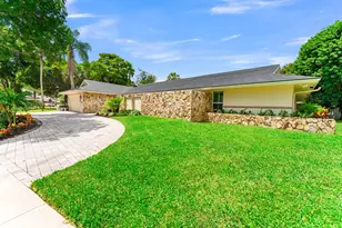 6692 N Grande Dr, Boca Raton, FL 33433 - Photo 5