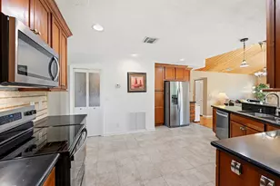 1401 SW 28th Terrace, Deerfield Beach, FL 33442 - Photo 21