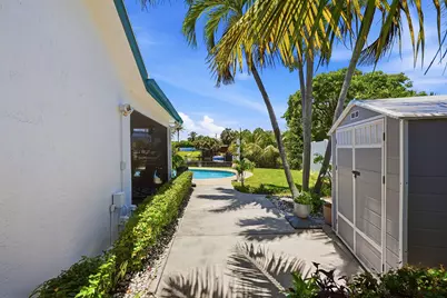 1401 SW 28th Terrace, Deerfield Beach, FL 33442 - Photo 41