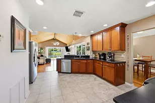 1401 SW 28th Terrace, Deerfield Beach, FL 33442 - Photo 17