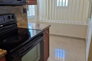 2823 N Course Dr, Pompano Beach, FL 33069 - Photo 5