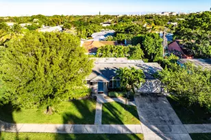 770 NW 3rd Ave, Boca Raton, FL 33432 - Photo 35