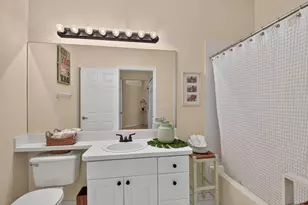 3162 Via Poinciana, Lake Worth, FL 33467 - Photo 29