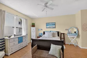 3162 Via Poinciana, Lake Worth, FL 33467 - Photo 21