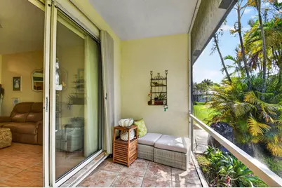 3162 Via Poinciana #6, Lake Worth, FL 33467 - Photo 35