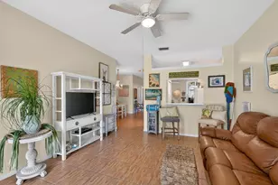 3162 Via Poinciana, Lake Worth, FL 33467 - Photo 19