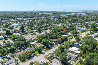 1326 SW 23rd Avenue, Fort Lauderdale, FL 33312 - Photo 23
