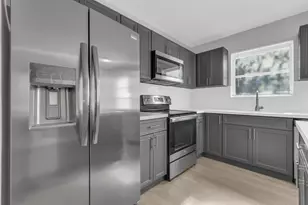 3240 Sheridan Ln, Hollywood, FL 33021 - Photo 7