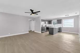 3240 Sheridan Ln, Hollywood, FL 33021 - Photo 15