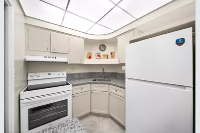 3233 NE 34th Street #718, Fort Lauderdale, FL 33308 - Photo 11
