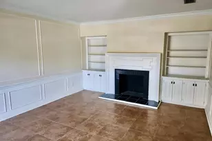 3913 Northampton Way, Tampa, FL 33618 - Photo 7