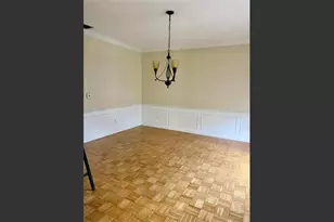 3913 Northampton Way, Tampa, FL 33618 - Photo 11