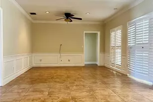 3913 Northampton Way, Tampa, FL 33618 - Photo 9