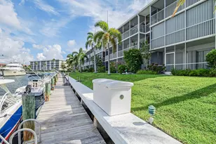 37 Yacht Club Dr, North Palm Beach, FL 33408 - Photo 43