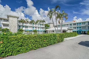 37 Yacht Club Dr, North Palm Beach, FL 33408 - Photo 3