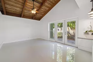 410 SE 13th St, Fort Lauderdale, FL 33316 - Photo 3