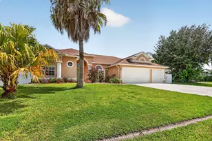 268 SW Moselle Ave, Port Saint Lucie, FL 34984 - Photo 5