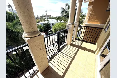 449 NE 19th Avenue, Deerfield Beach, FL 33441 - Photo 7