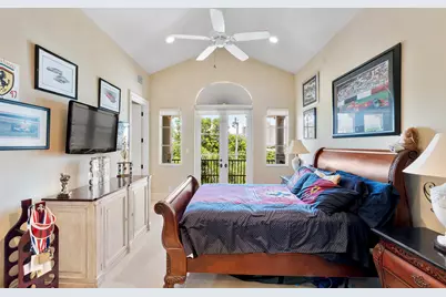 449 NE 19th Avenue, Deerfield Beach, FL 33441 - Photo 31