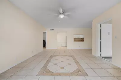 706 Sunny Pine Way #E2, Greenacres, FL 33415 - Photo 15