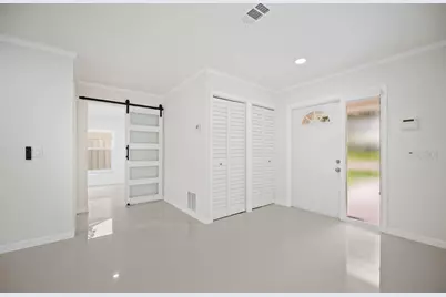 561 SW 168th Terrace, Weston, FL 33326 - Photo 3