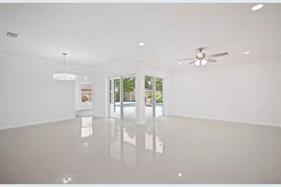 561 SW 168th Terrace, Weston, FL 33326 - Photo 5
