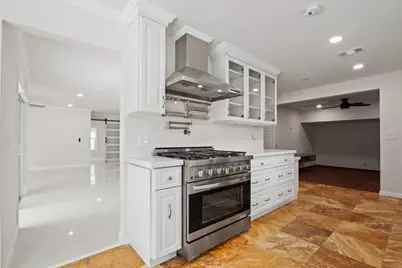 561 SW 168th Terrace, Weston, FL 33326 - Photo 7