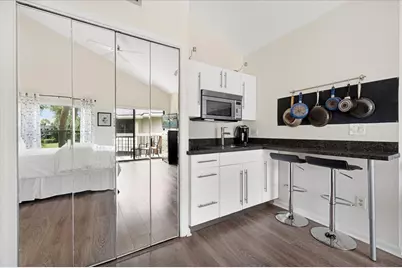 11863 Wimbledon Circle #524, Wellington, FL 33414 - Photo 13