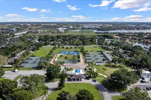 11863 Wimbledon Circle, Wellington, FL 33414 - Photo 19
