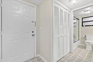 11863 Wimbledon Circle, Wellington, FL 33414 - Photo 13