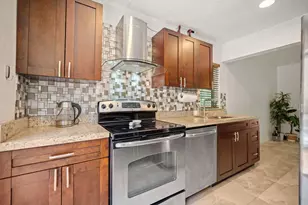 3407 Cherry Garden Cir, Lauderhill, FL 33319 - Photo 11
