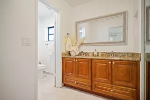 3407 Cherry Garden Cir, Lauderhill, FL 33319 - Photo 17