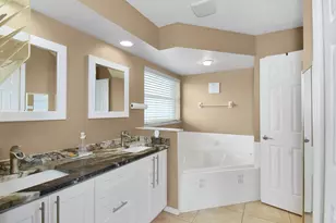 6915 NW Hershy Cir, Port Saint Lucie, FL 34983 - Photo 15