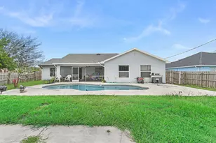 6915 NW Hershy Cir, Port Saint Lucie, FL 34983 - Photo 25