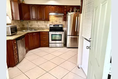 6940 NW 14th Court NW, Plantation, FL 33313 - Photo 13