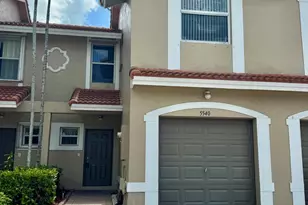 5540 NW 90th Terrace, Sunrise, FL 33351 - Photo 1