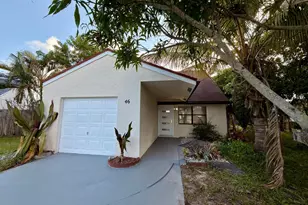 46 Tara Lakes Dr E, Boynton Beach, FL 33436 - Photo 1