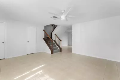 304 Georgian Park Drive, Jupiter, FL 33458 - Photo 7