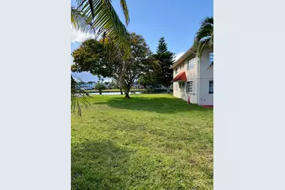 20330 NE 2nd Avenue #D-5, Miami Gardens, FL 33179 - Photo 19