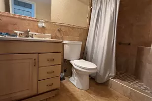 20330 NE 2nd Ave, Miami Gardens, FL 33179 - Photo 15